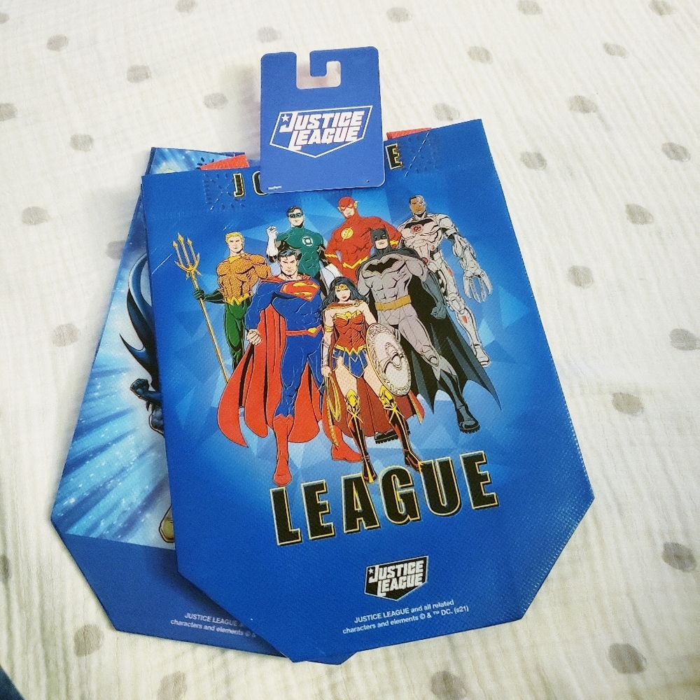 DC Justice League Reusable Small Tote Bags. NWT.